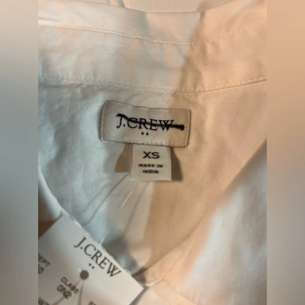J.Crew Short-sleeve poplin popover top - Picture 7 of 7